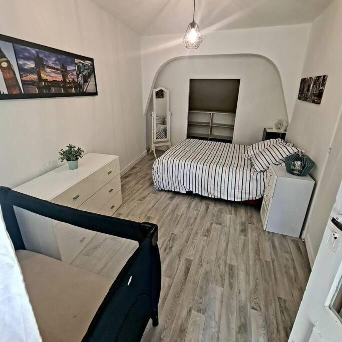 Appartement Centre Ville Terrasse Jardin Garage Chez Priscilla أوريلاك المظهر الخارجي الصورة